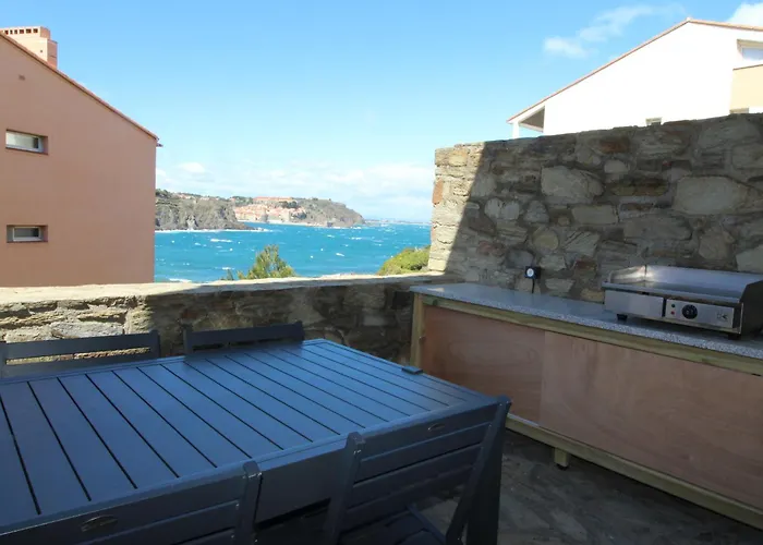 T3 Terrasse Vue Et Parking Prive - Fr-1-309-376 *